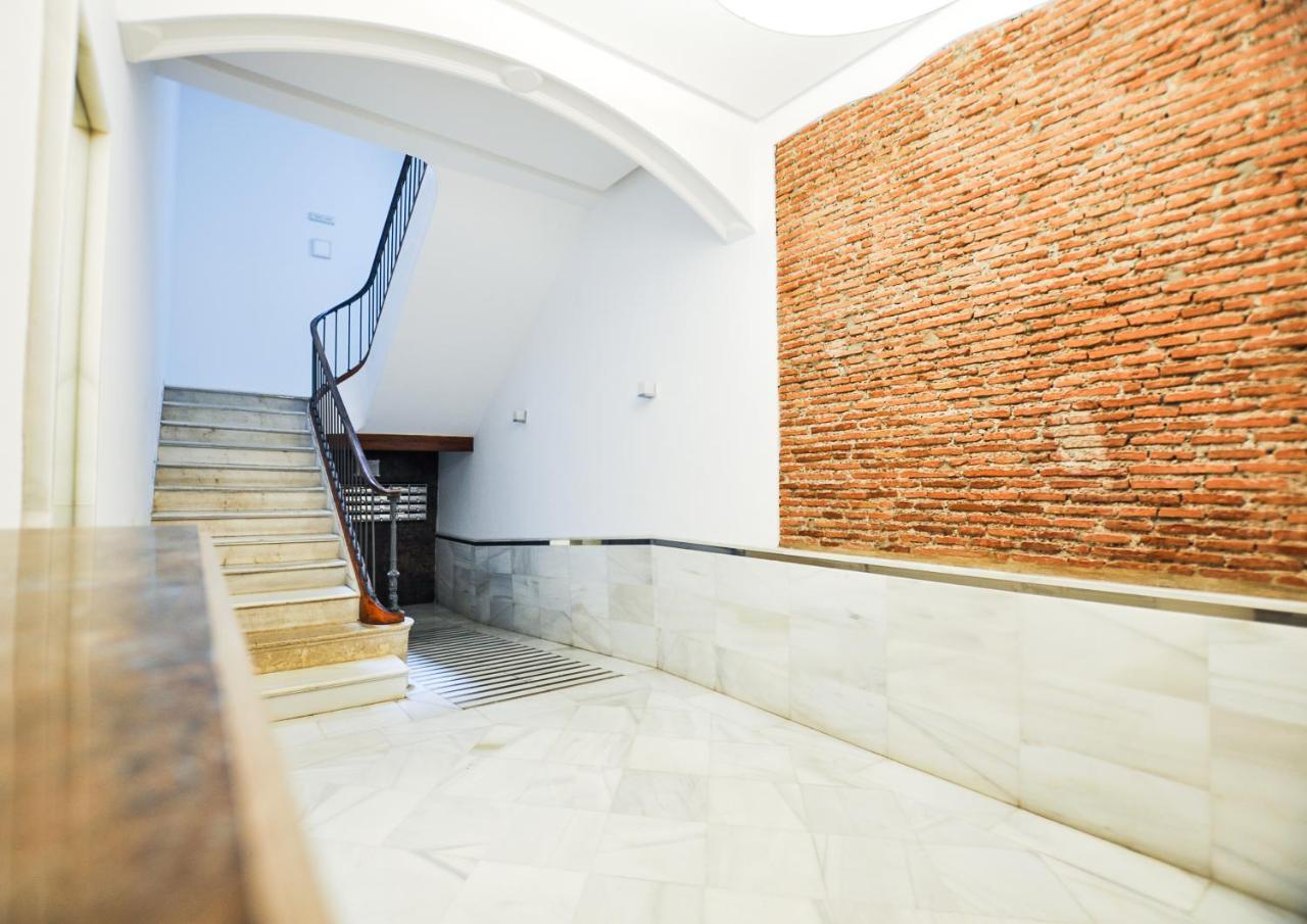 Renthas Atico Picasso Apartment Malaga Bagian luar foto