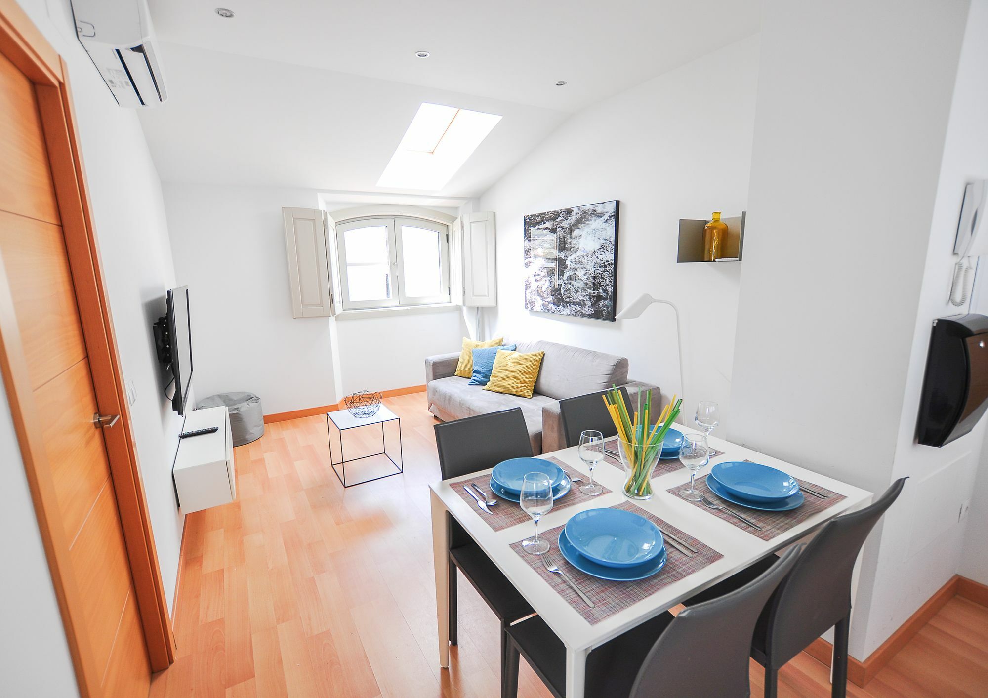 Renthas Atico Picasso Apartment Malaga Bagian luar foto
